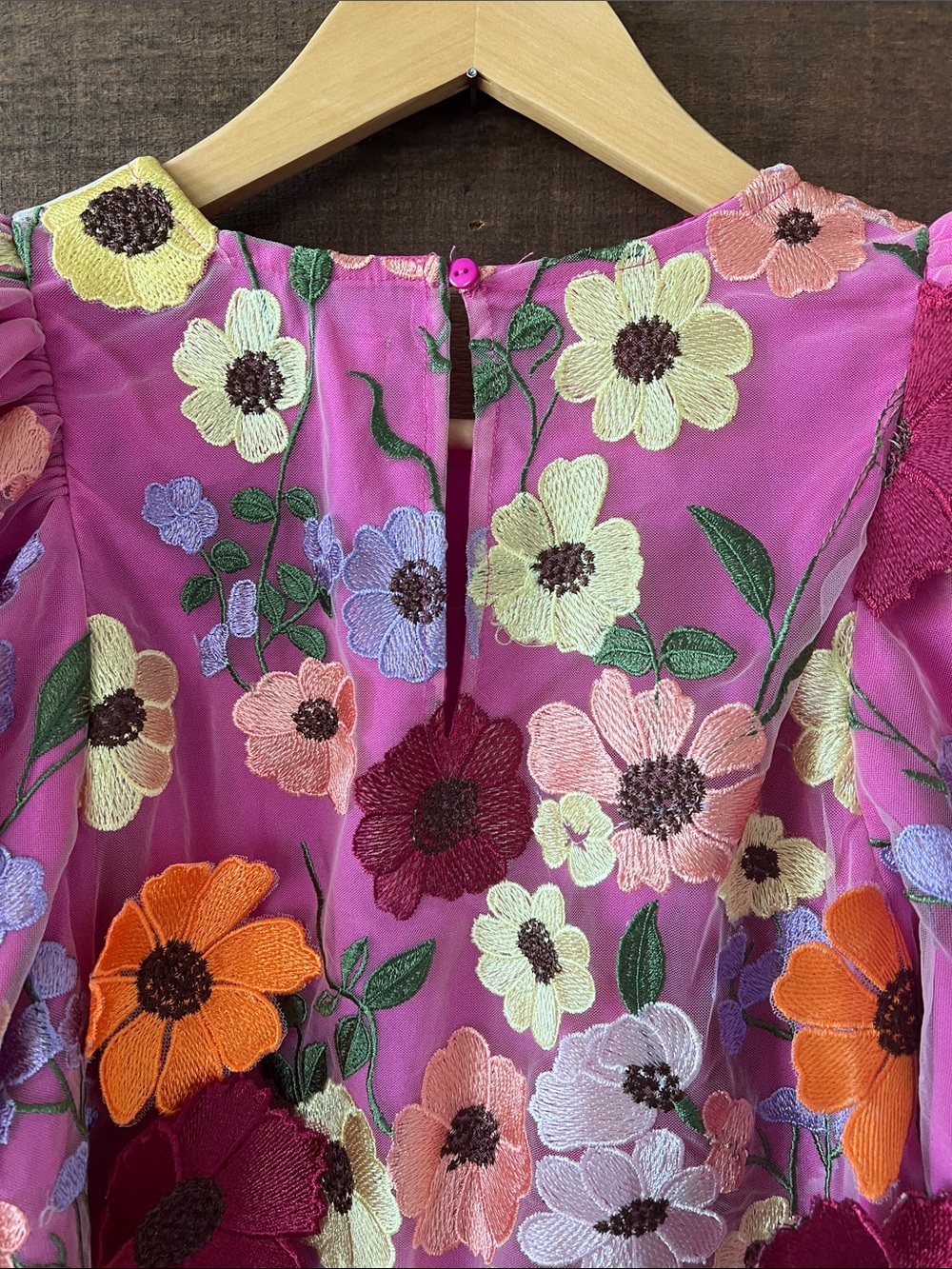 G.P.D Women's Pink Floral Print Puff Sleeve Blouse Size Medium - Picture 5 of 7